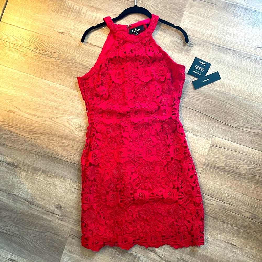 Red lace cocktail dress, brand new never been wore from Lulus!